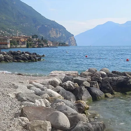 Casa Del Codirosso Gargnano