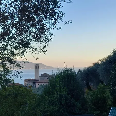 Casa Del Codirosso Holiday home Gargnano