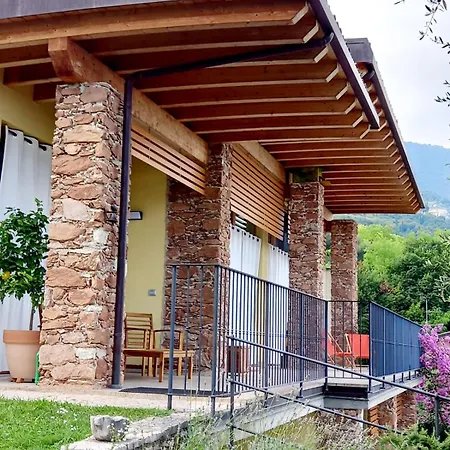 Casa Del Codirosso *